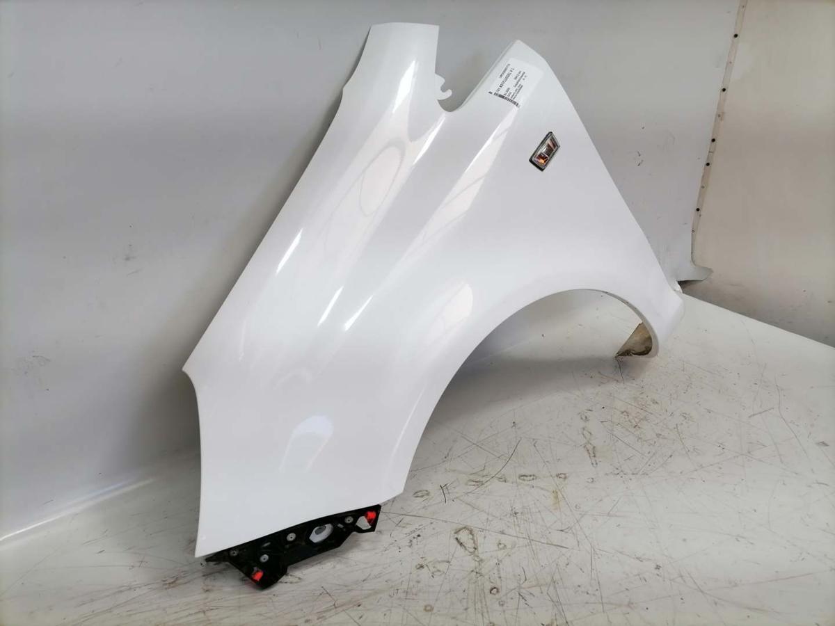 Opel Corsa D original Kotfl&uuml;gel links Z474 Casablancawei&szlig; BJ09